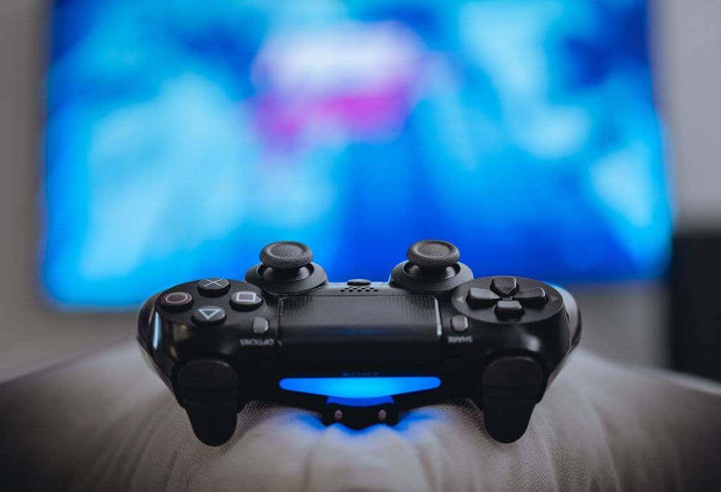 1682656720 267 Why Your PS4 DualShock Controller Flashes White Blue Red and