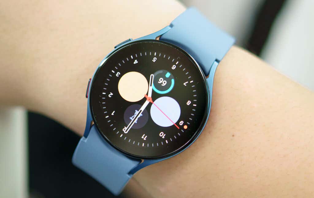 1684238754 11 How to Turn Your Samsung Galaxy Watch On or Off