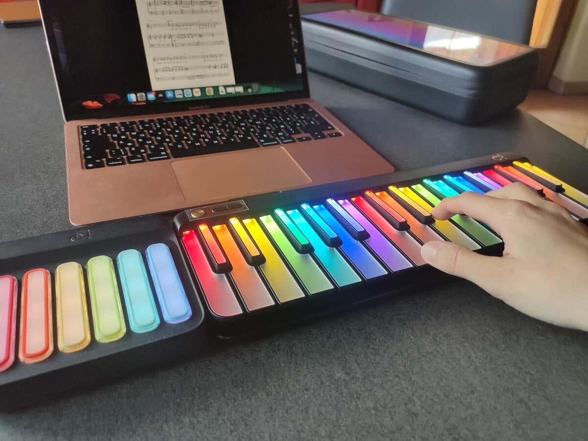 The Smart Portable Piano Review